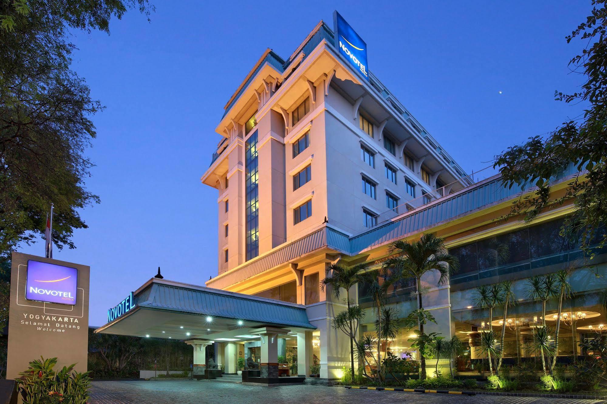 Kimaya Sudirman Yogyakarta By Harris Hotel Exterior foto